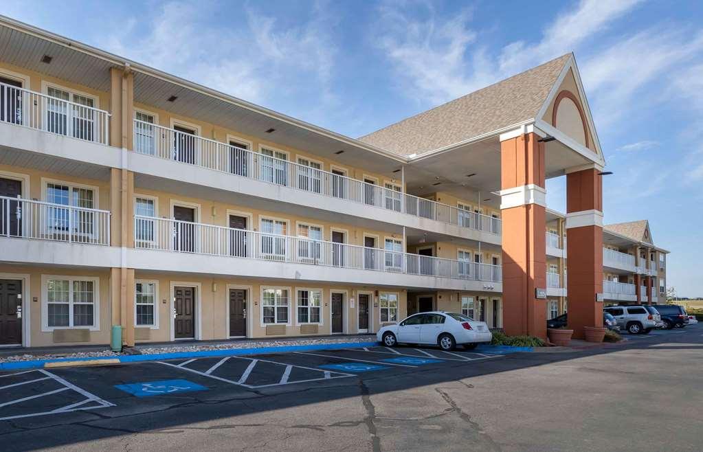 Extended Stay America Suites - Tulsa - Central Ngoại thất bức ảnh