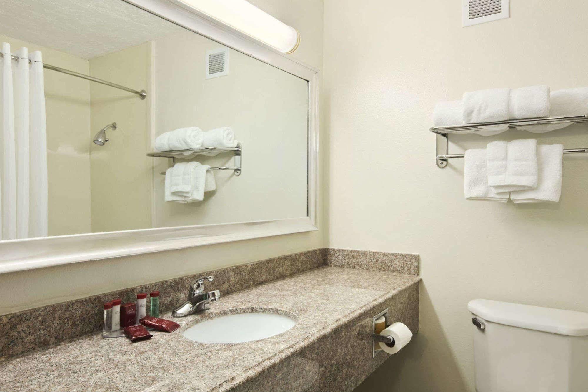 Extended Stay America Suites - Tulsa - Central Ngoại thất bức ảnh